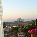 Mayra Casa de Férias