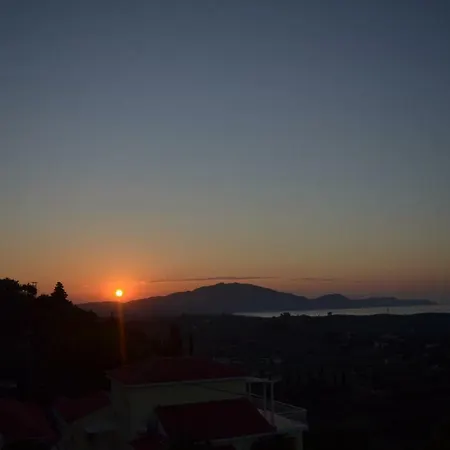 Mayra Lithakia (Zakynthos)