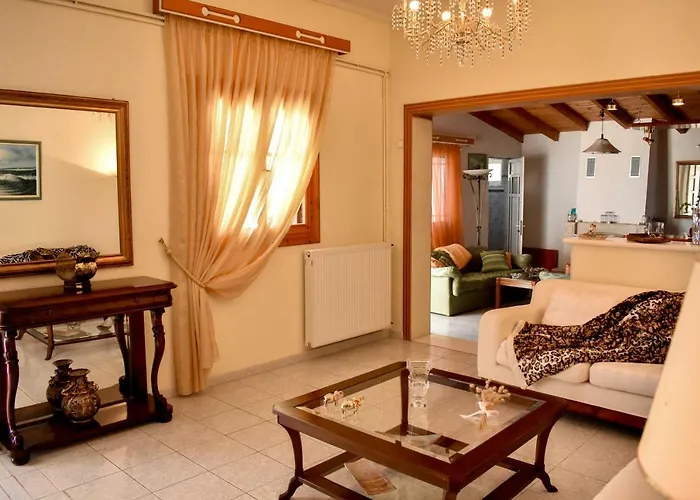 Mayra Lithakia (Zakynthos)