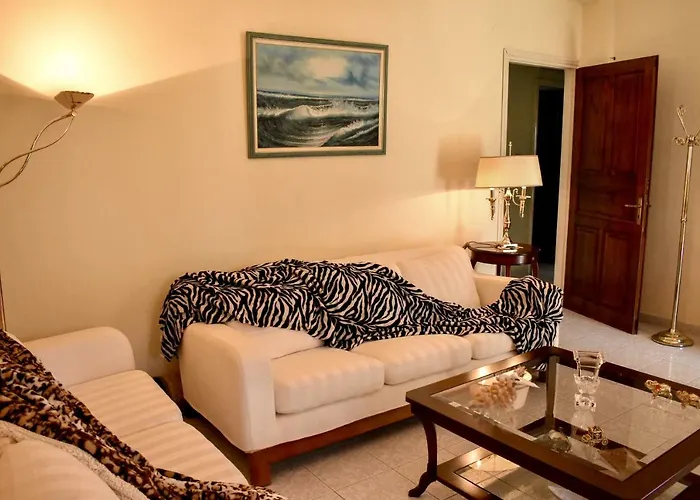 Mayra Lithakia (Zakynthos)