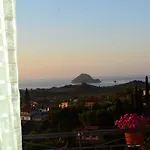Mayra Lithakia (Zakynthos)