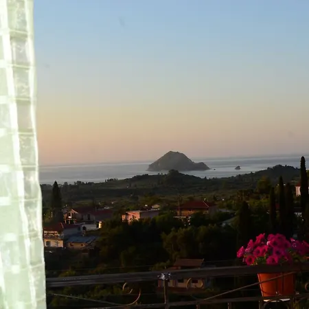 Mayra Lithakia (Zakynthos)